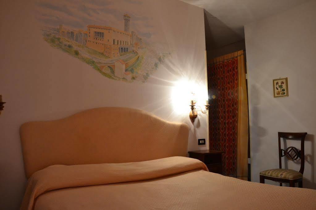 Hotel Ristorante Bagnaia Viterbo Kültér fotó